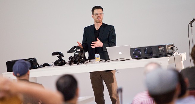 Jeremy hosts a DSLR video workshop in Minneapolis