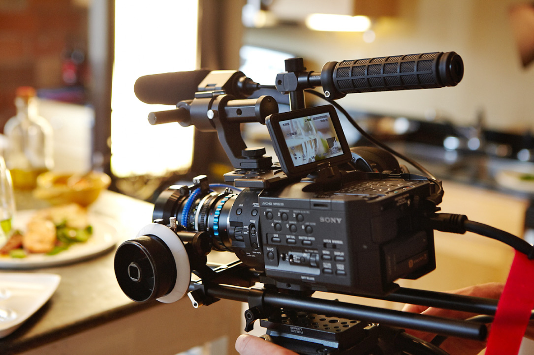 Sony FS100 Review